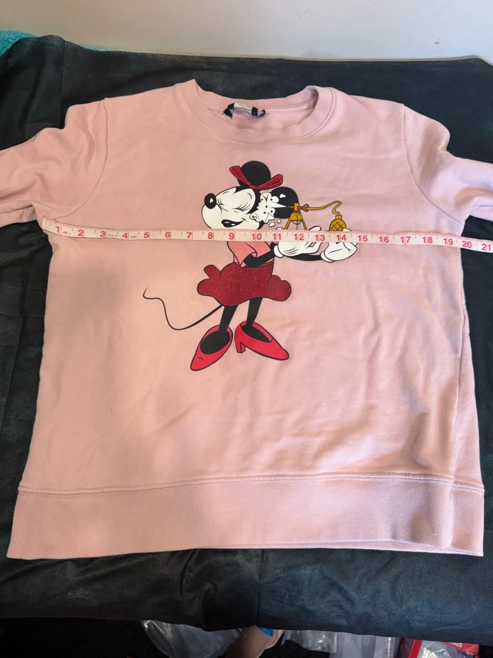 🔥Disney & Kate Spade Pink Minnie Mouse Graphic Sweatshirt Size S EC🔥